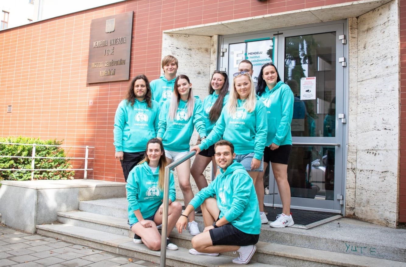  studentiICV1